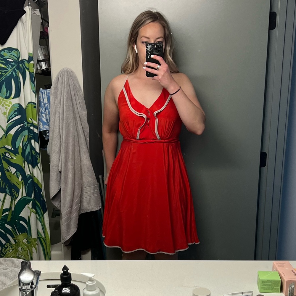 Red retro halter neck dress